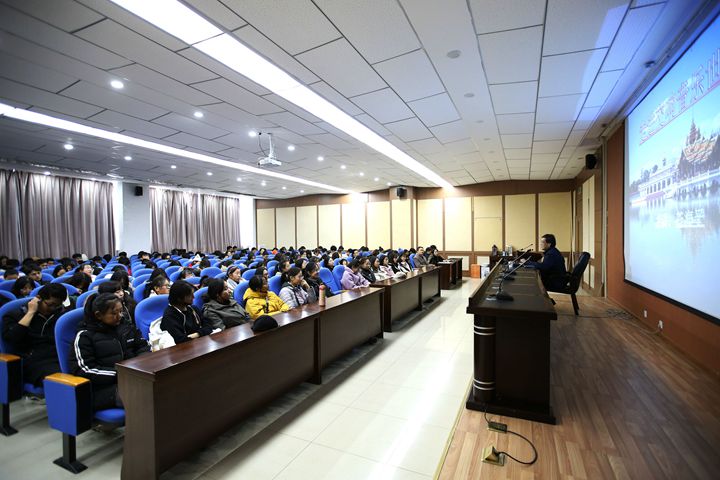 27f529568c564a57a102948a7e64ebbf.jpg CW6T1382.jpg