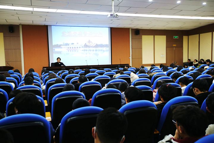 ce4d04e453694482a48f60aea3514360.jpg CW6T1385.jpg